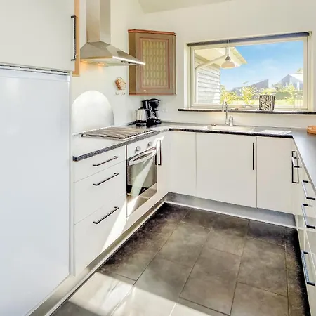 Holiday home 4 Bedroom Gorgeous In Haderslev Flovt